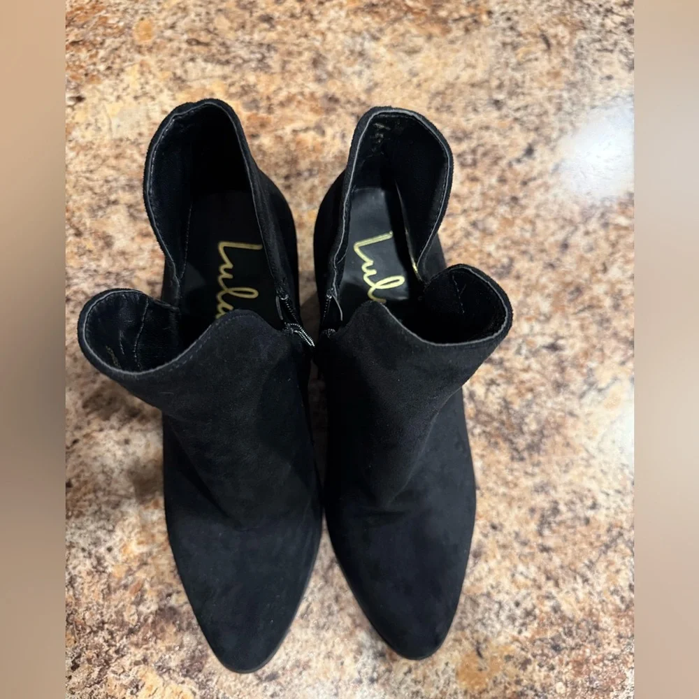 Lulus Martella Black Suede Ankle Booties - Size 7.5 - Picture 3 of 6